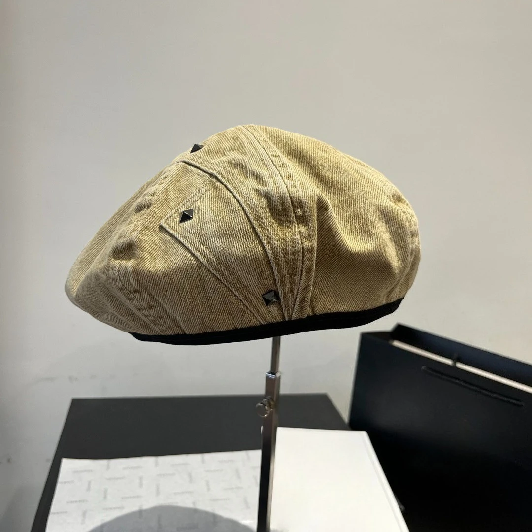 

High-quality Master-made Beret Fashion Hat To Show Face Small Sun Hat Painter Hat Japanese Retro Cowboy Beret Luxury Gift