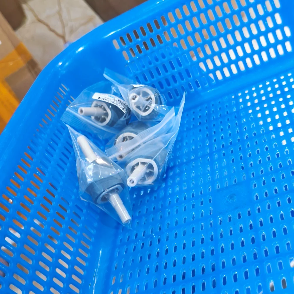 

10 ролика захвата для HP 1160 1320 2100 2200 2300 2410 2420 2430 3390 3392 M2727 P2014 P2015 1500 2500 2550 2820 2830 2840