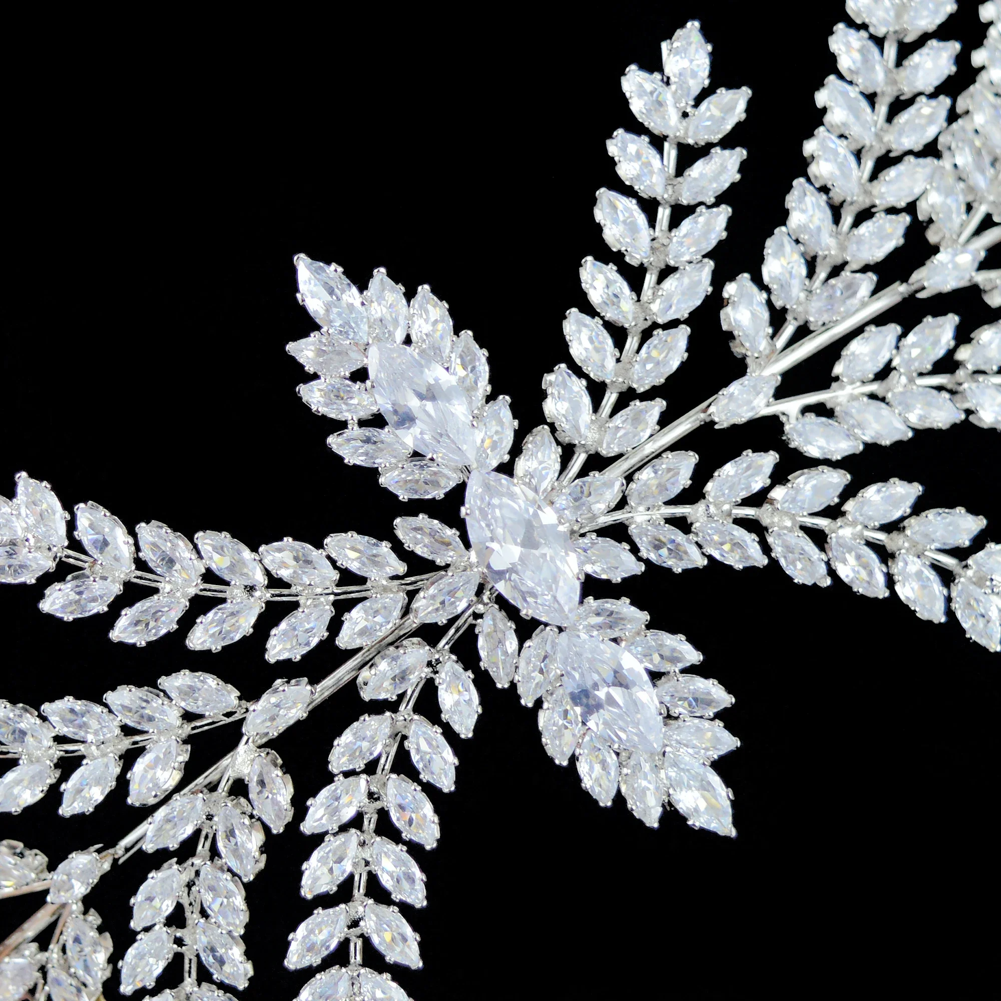 Luxury Bridal Headband For Wedding Hair Accessories Zirconia CZ Bridal Tiara Crown For Women Prom Wedding Hair Jewelry Headdress