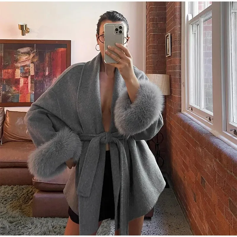 High End Double-sided Wool Strapping Real Wool Fur Coat Women\'s Removable Cuffs Fox Fur Temperament Cashmere Short Jacket