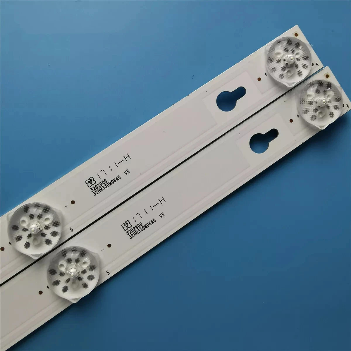 LED strip for TCL 32'' TV 4C-LB3206-HR01J HR03J HR01J HR09J HR08J PF01J D32A810 L32F1B LED32D2910 32HR330M06A8 32L2800 L32P1A