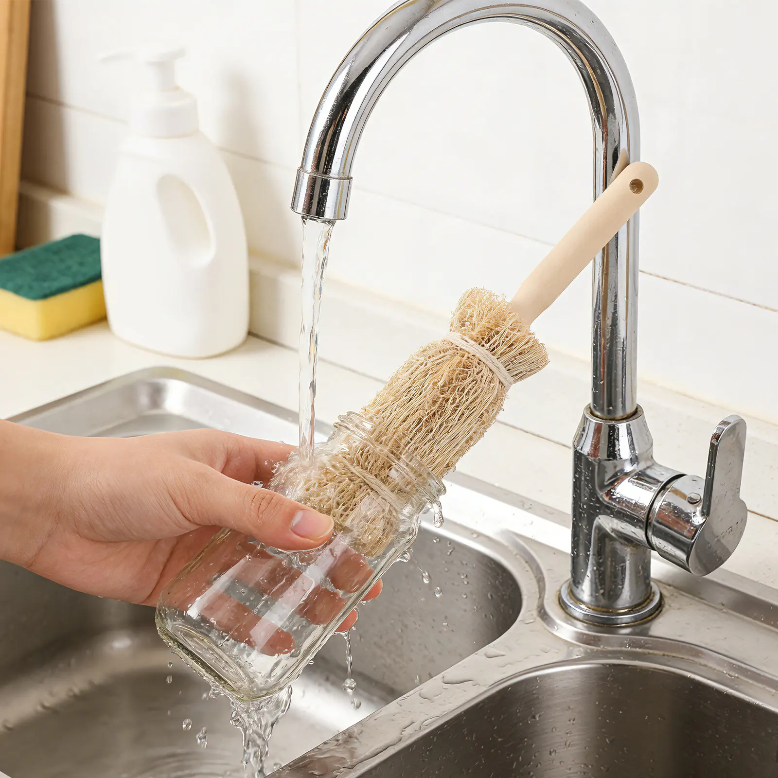 2Pcs Baby Bottle Brush Natural Loofah Gentle Cleaner Newborn Feeding Bottle Scrub Cup Cleaning Tool Home Travel