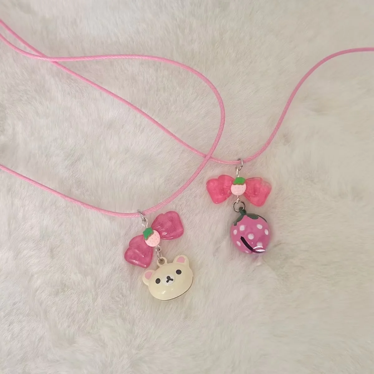 New Kawaii Bear Collar With Bell Cute Necklace For Girl Children Strawberry Bow Necklace Adjustable Neck Collar Accessories