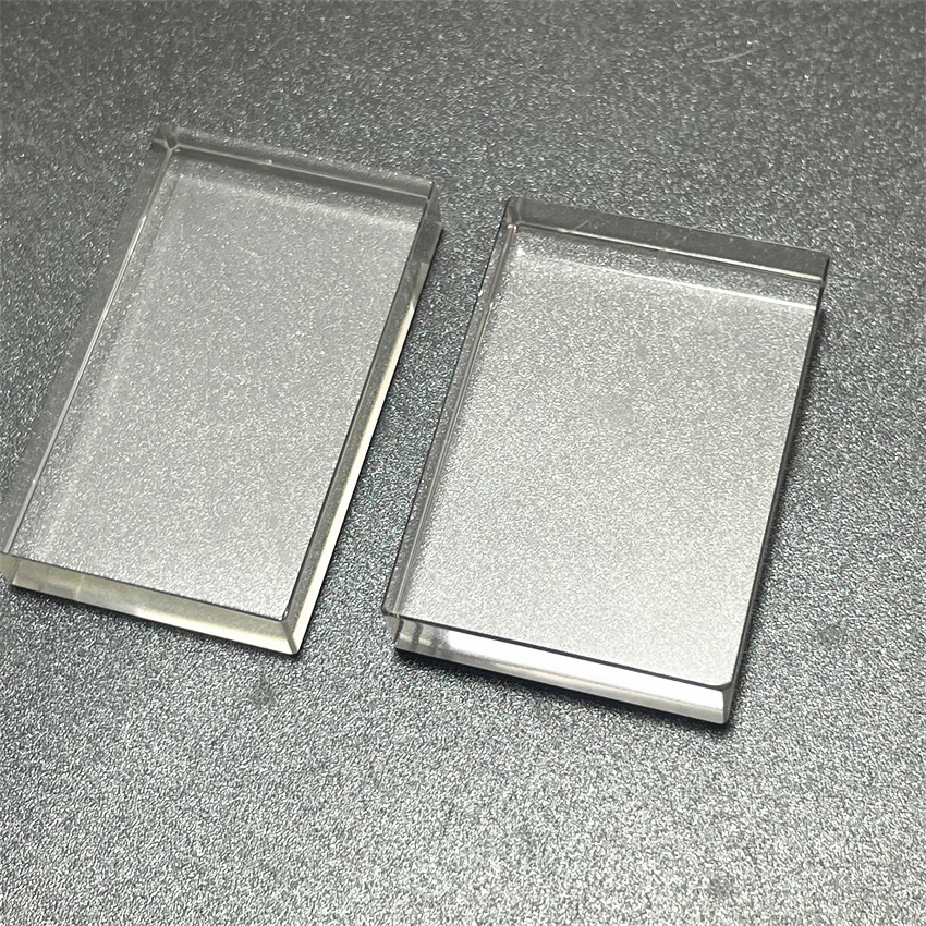 

Natural white crystal "No-Problem" magnetic de-energizing purification crystal raw stone decorative piece