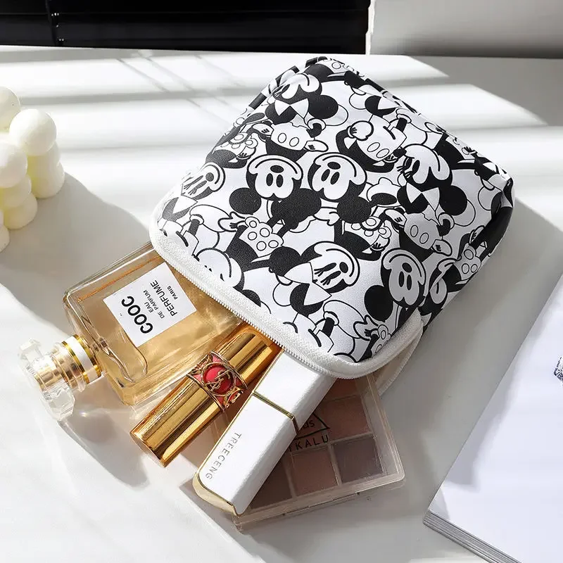 Disney Sanitary Napkin Storage Bag for Girls Mickey Mouse Portable PU Lipstick Bag Cartoon Waterproof Jewelry Bag Women Wallet