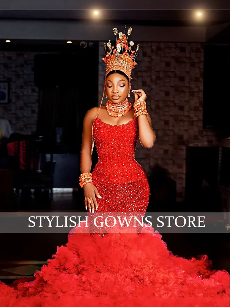 새로운 디자인 반짝 이는 레드 다이아몬드 이브닝 드레스 푹신한 바닥 비즈 크리스탈 파티 파티 드레스 Vestidos De Fiesta 맞춤형