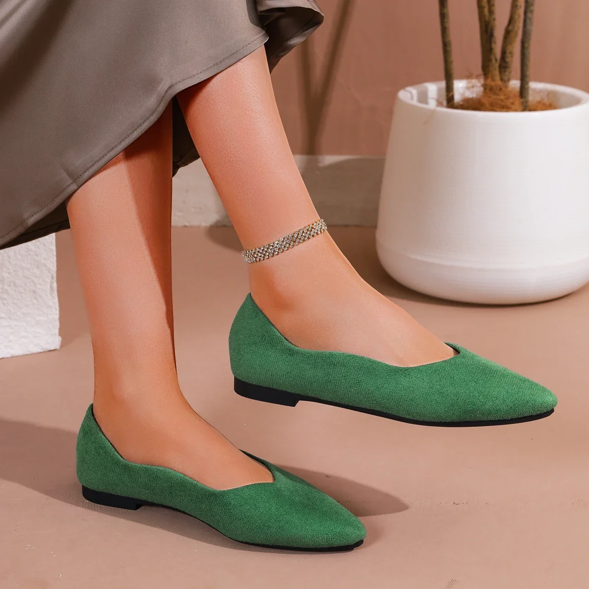 Frühling Herbst Grüne Wildleder Damen-Flachschuhe Modische Spitze Bequeme Rutschfeste Büro-Damenschuhe – Detail 2
