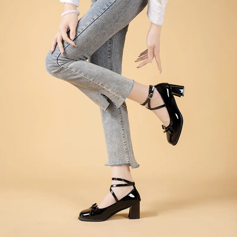 Casual Summer Black Retro Cross-Tie Pumps Sweet Design Marry Janes Round Toe Shoes Ladies Lolita Sweet Fashion Shoes Woman Bow