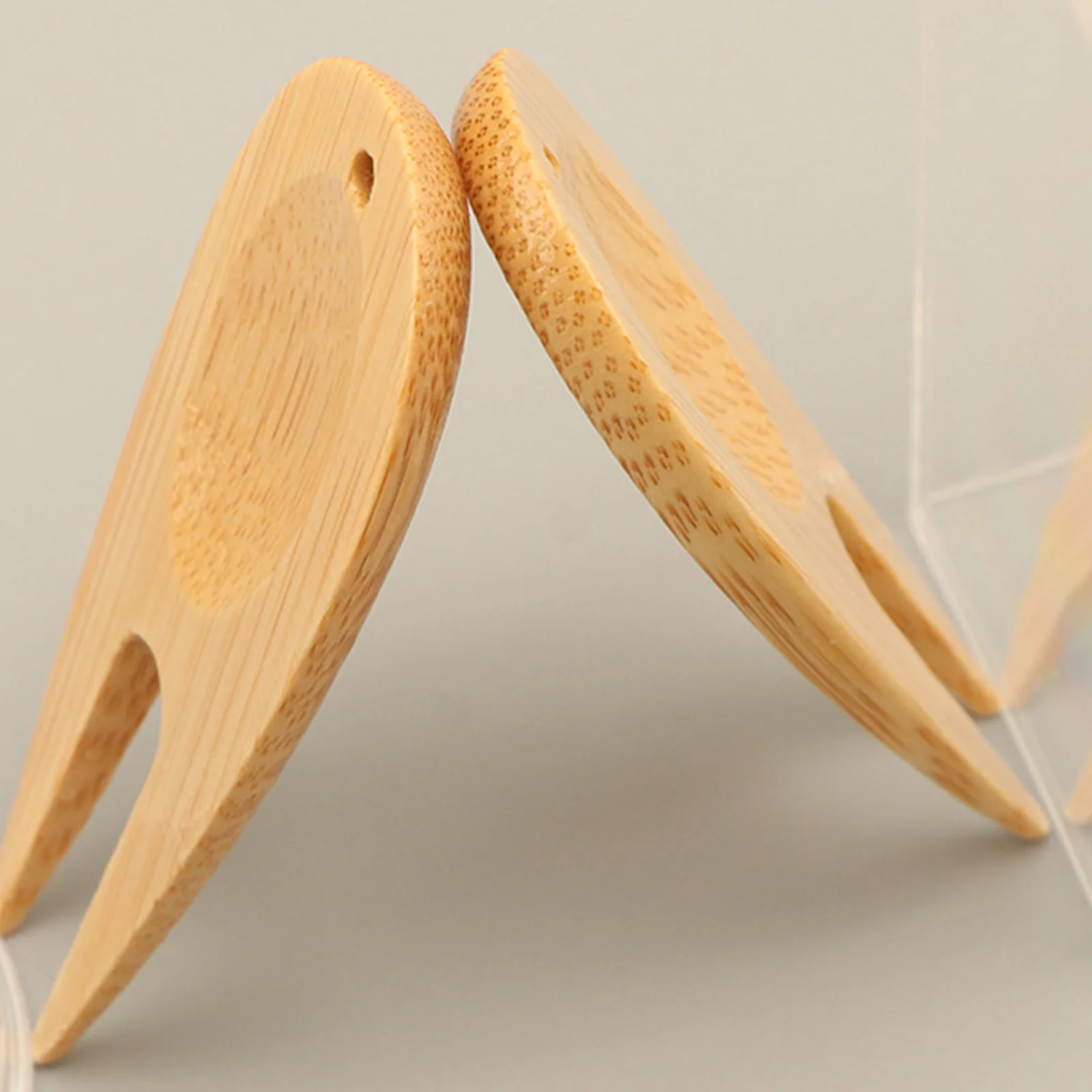 100PCS Wood Golf Divot Fixer Marker Tool Golfing Divot Tool Golfs Divot Fork Fixer Ball Marker Repair Organizer