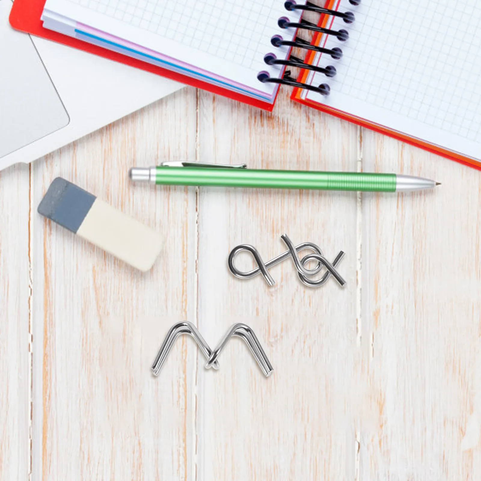 

8Pcs Elders Brain Teaser Metal Puzzles Interactive Challenge Games for Adults Seniors Sensory Play Gadgets for 's