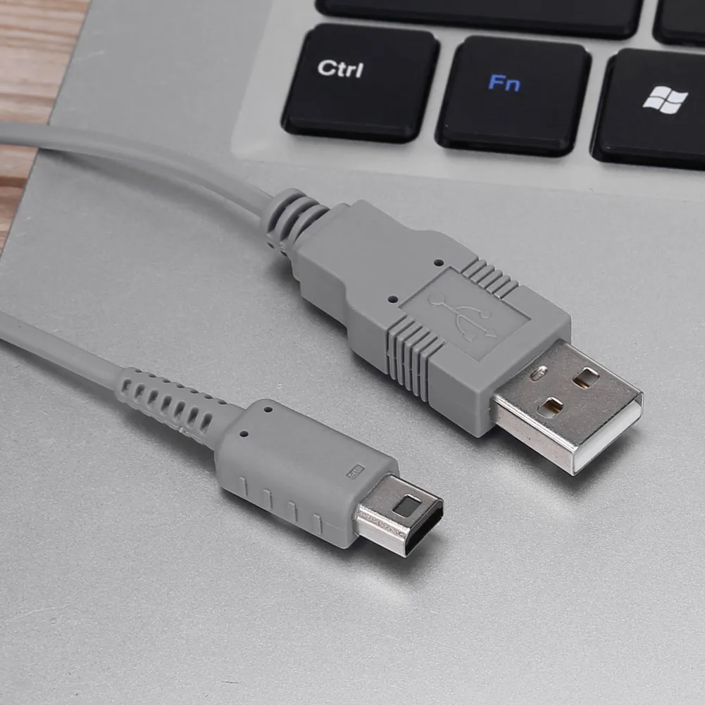 كابل شحن USB 1M/3.28ft لوحدة تحكم لوحة ألعاب U شاحن مزامنة بيانات USB كابل شحن لنيتندو وي يو لعبة تحكم