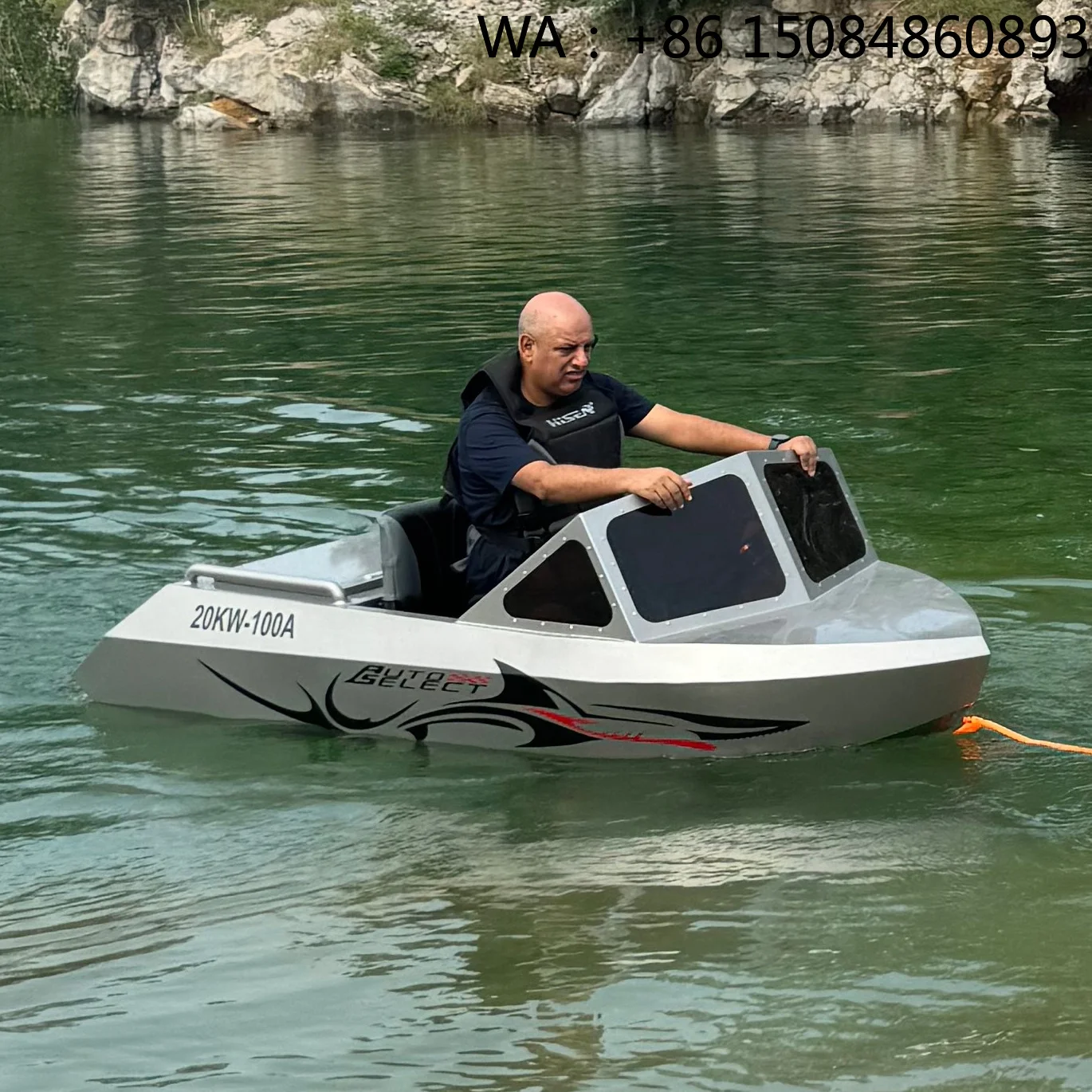 Adventure Dedicated Durable Jet Boat Style Mini Kart Boat, Wear Resistant Power Component For Long Time Water Play