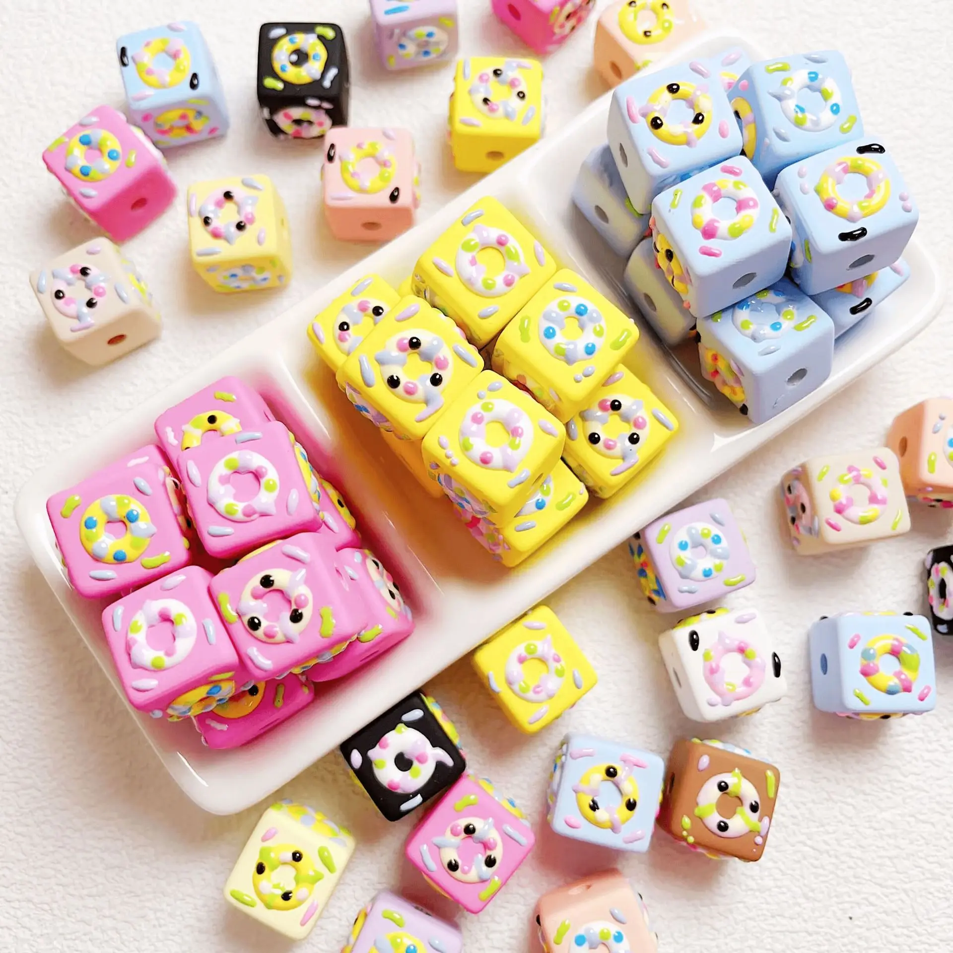 Cute Solid Pastel Colors Geometry Square Kawaii Food Donut Bread Arylic Resin Jewelry Beads 30pcs 16mm Necklace Bracelet Beading