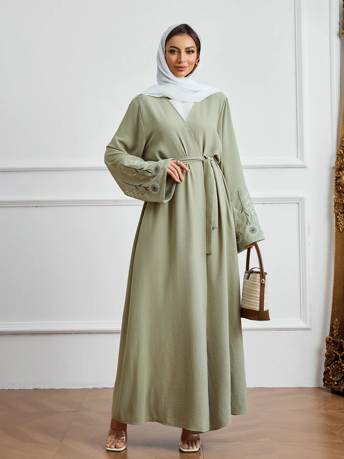 2025 Women\'s Abaya Long Robe Muslim Ramadan Prayer Clothing Embroidery Green Loose Long Sleeve Waist Tied Arabic Elegant Dresses