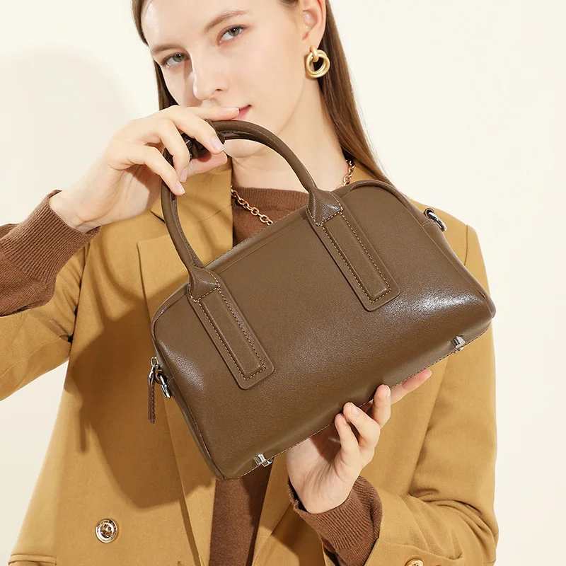 

Genuine leather women's bag, 2025 spring new crossbody bag, retro commuting handbag, women's niche high-end texture shoulder bag