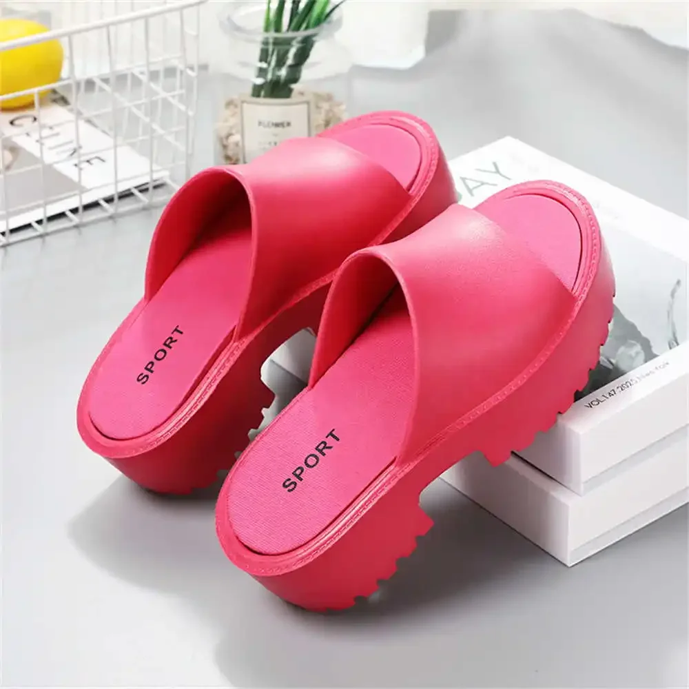 

36-37 Big Size Purple Sneakers For Women Slippers Summer Sandals Women Shoes Flip Flops For Shower Sport New Season Scarp