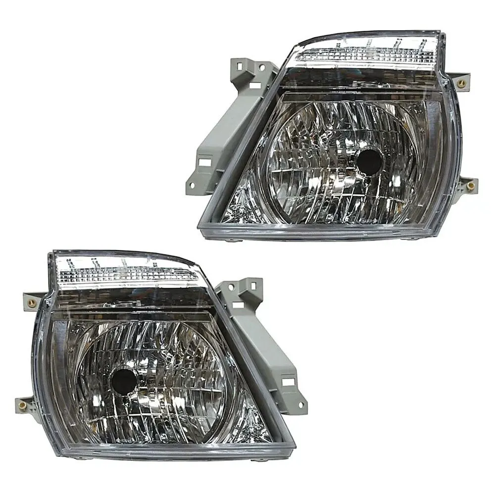 A Pair Headlights For Nissan Caravan URVAN E25 2005-2012 Headlamp 26060-VX50A 26010-VX50A