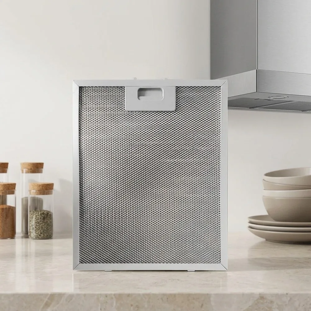 Extractor Filter for Cooker Hoods Using Stainless Steel Material with Aluminized Layers to Aid in Continuous Grease