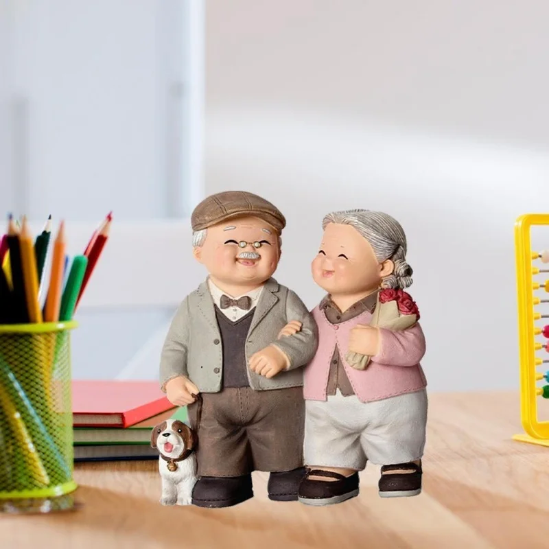 C2 Elderly Couple Resin Statue Romantic Elderly Craft Adornment Home Desk Decor Happy Couple Figurine For DIY Table Decoration
