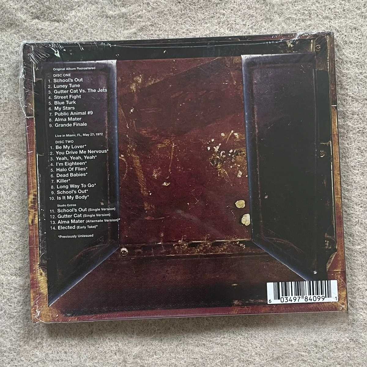 أليس كوبر مدرسة خارج توسيع وإعادة تثبيت 2CD - هارد روك كلاسيك الأسطوري - مسارات إضافية لمحبي روك وجميعها