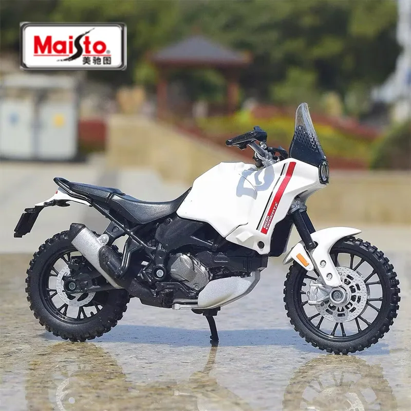 

Maisto 1:18 Ducati Desert X, модель спортивного мотоцикла из сплава, литая под давлением, металлическая модель мотоцикла для уличных гонок, имитация детской игрушки в подарок
