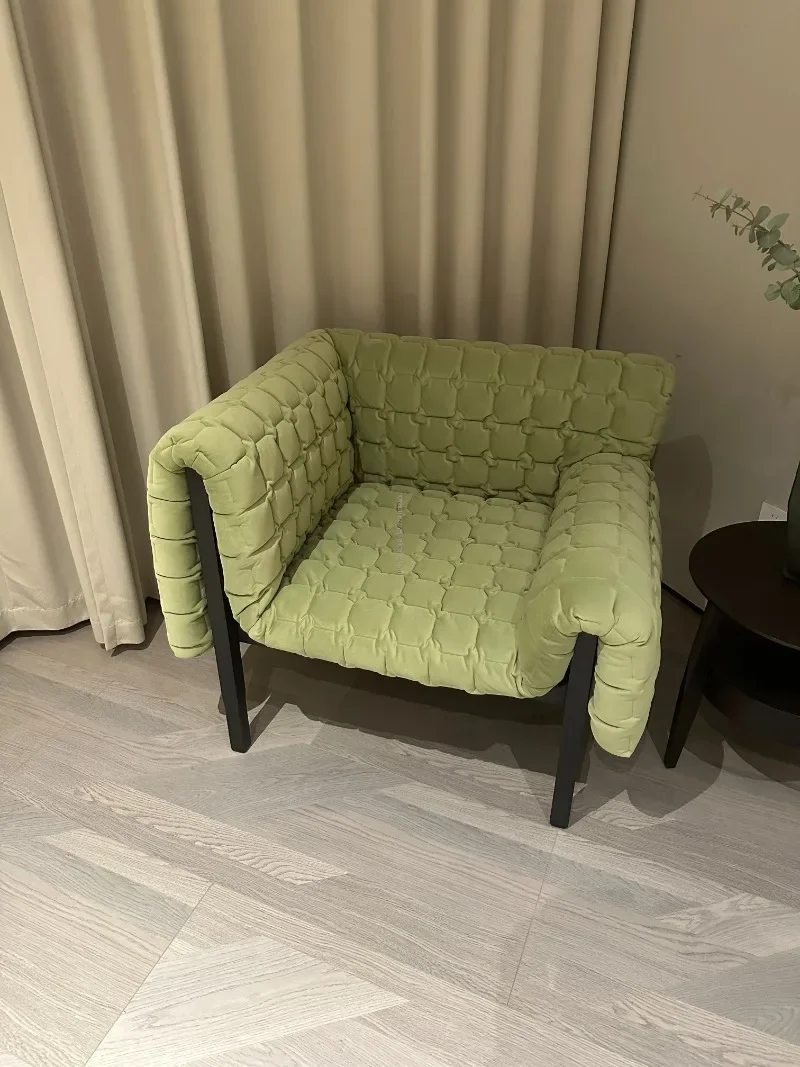 Simple home living room furniture, beautiful style, durable fabric, suitable for family hotels, modern deck chairs, sofas,