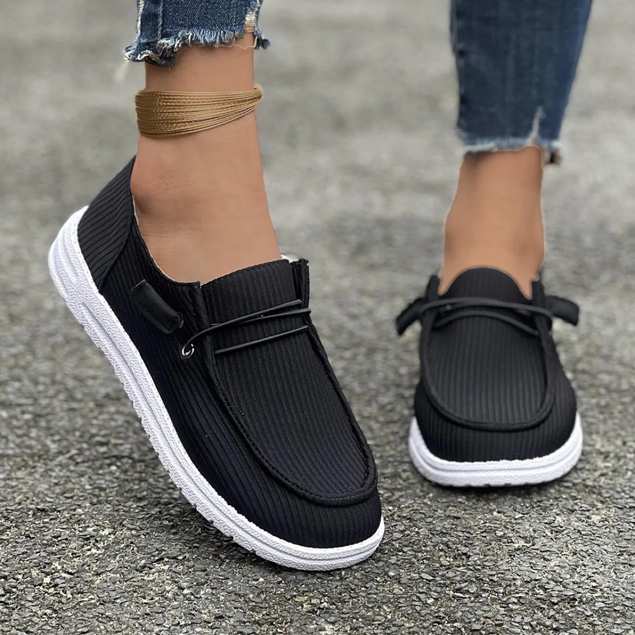 New 2025 Summer Fashion Women Vulcanize Shoes Ladies Casual Flats Convenient Slip on Loafers Comfortable Outdoor Sports Sneakers