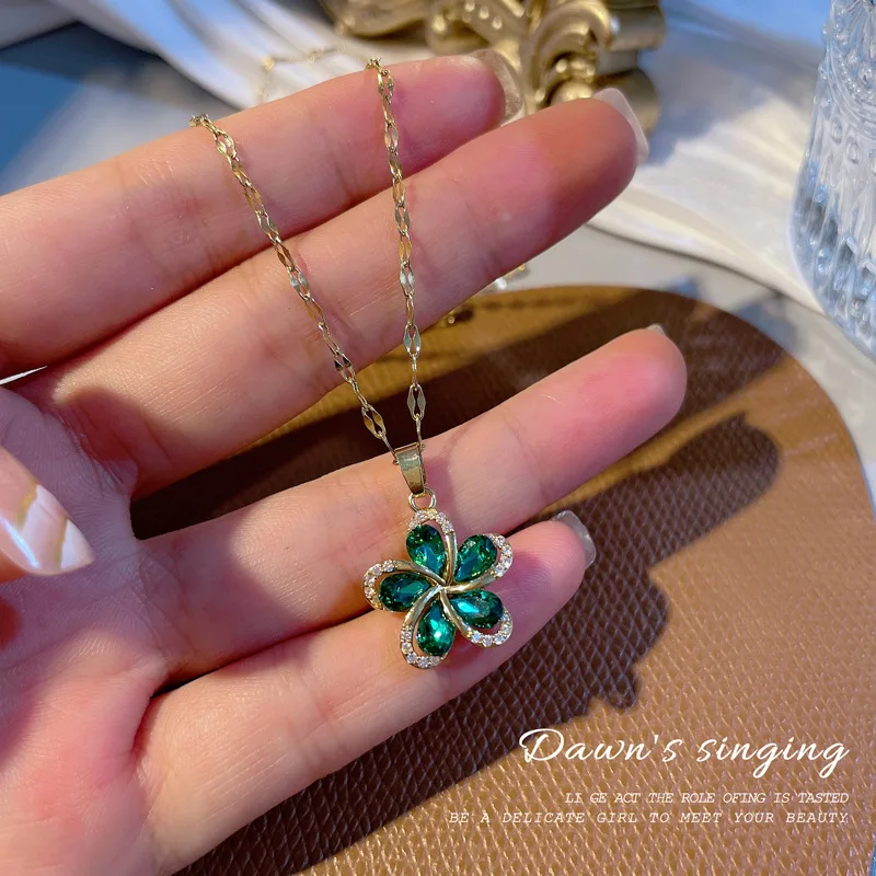 Fashion Green Zircon Flower Pendant Necklace for Women Choker Rhinestone Gold Color Clavicle Chain Wedding Party Jewelry Gifts