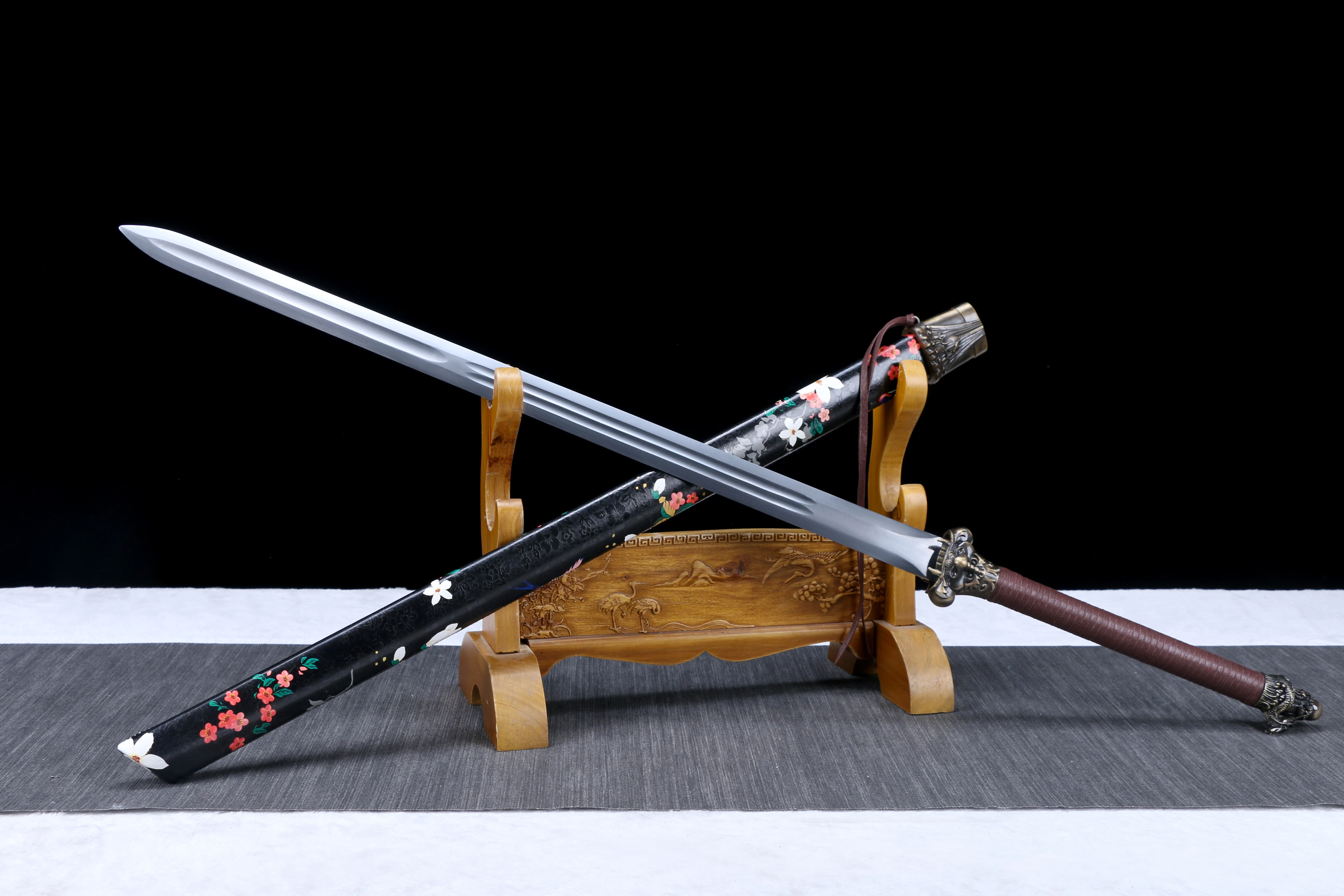 110cm Chinese Han sword Medieval five-color deer sharp weapon Tang sword fighting training weapons Kung Fu Martial arts katana