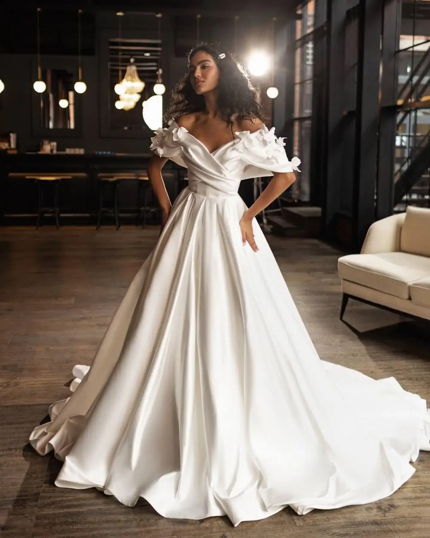 

Customized Elegant Off The Shoulder 3d Flowers Pleat Sweetheart Satin Wedding Dresses Made Rode De Morrid A Line Bridal Gowns