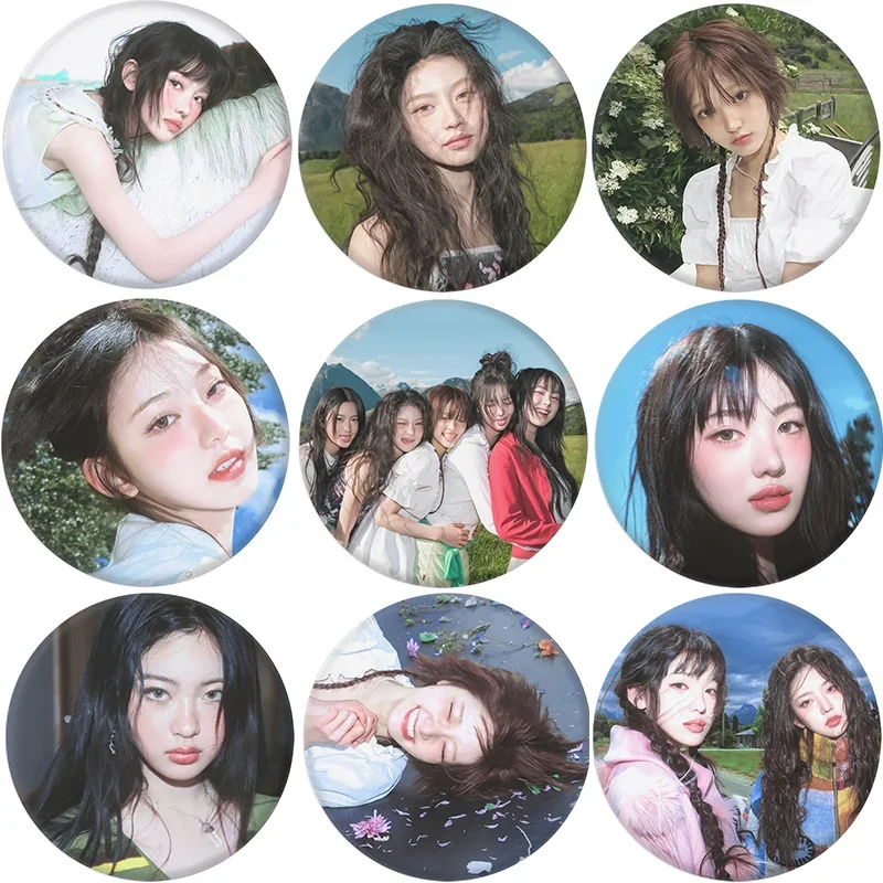 Kpop KiiiKiii UNCUT GEM Debut Album Badge Keyring  I DO ME Concept Photo Brooch Pins Leesol Sui Haum Jiyu Kya Fans Collection