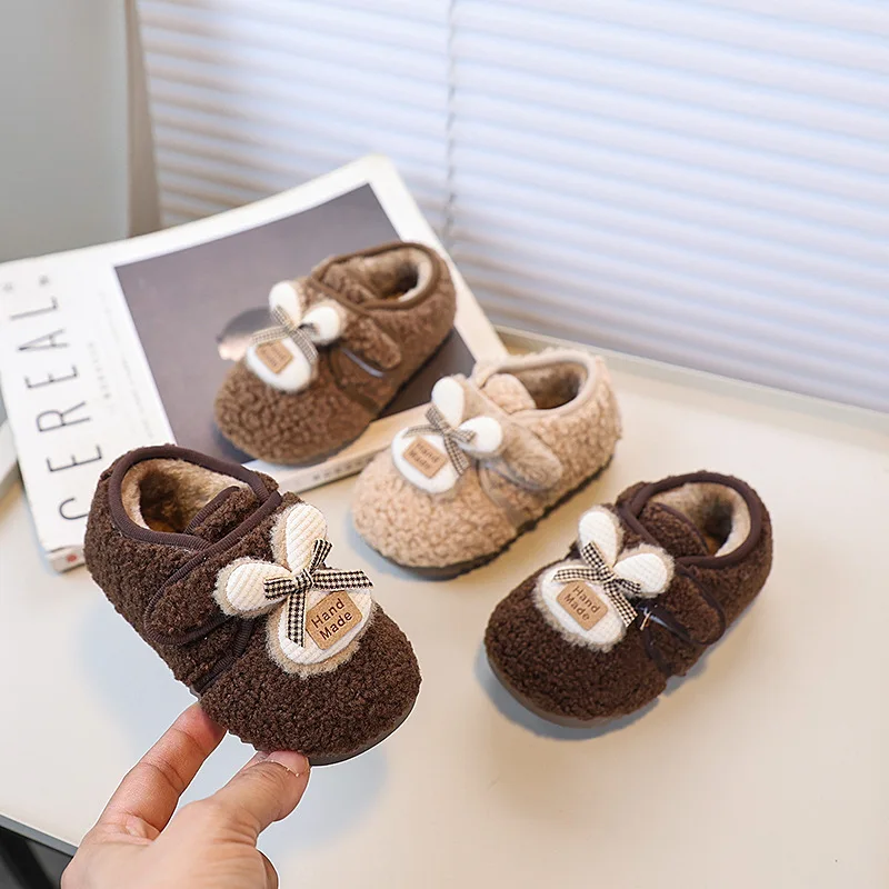 

2025 New Cute Girls Plush Shoes Princess Winter Shoes for Children Warm Outdoor Kids Fashion Causal Flat Cotton Shoes Hook Loop
