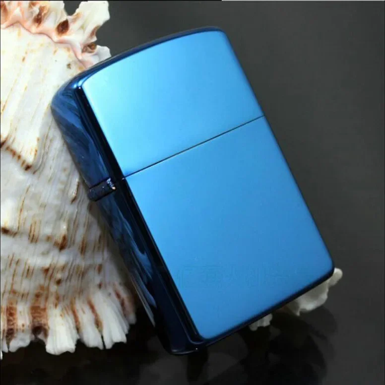 Classic Kerosene Lighter Metal Body Sand Wheel Fireproof Lighter Cigarette Accessories Men\'s Small Gifts