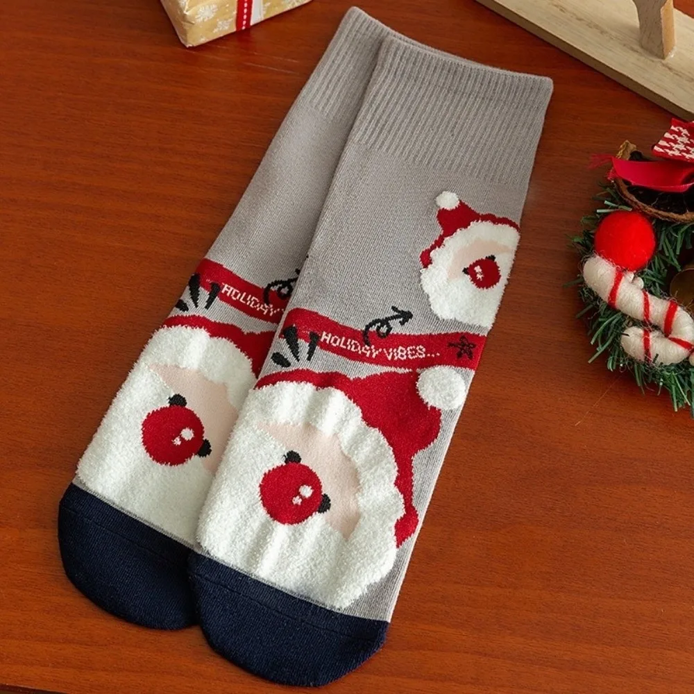 

New Santa Claus Christmas Socks Soft Warm Bed Socks Cotton Cartoon Middle Tube Socks Gift
