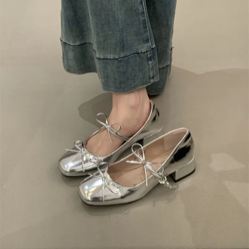 

2026 Spring Autumn Women Shoes Fashion Butterfly-knot Shoes Casual Low Heel Dress Street Style Shoes