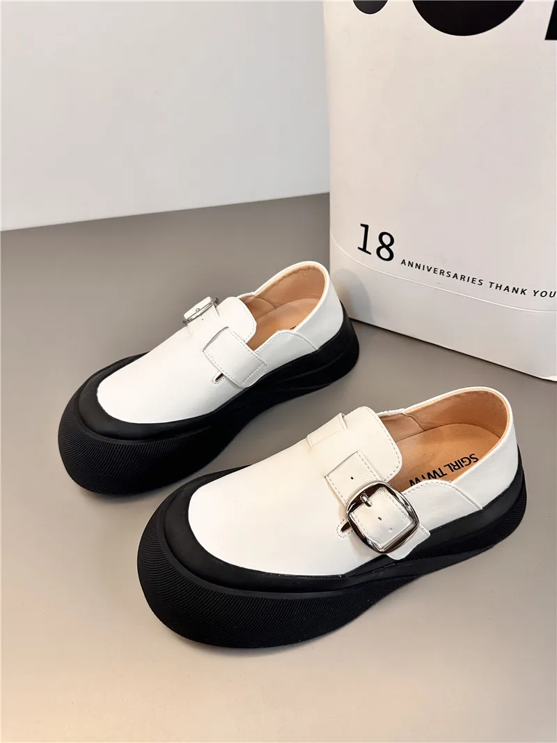High-quality Big Head Women\'s Shoes Belt Buck Flat Platform Leather Casual Chunky Heels Shoes Zapatos De Mujer туфли для хлеба