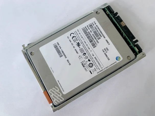 

For EMC V4-2S6FX-200 005050523 005050502 200G SAS SSD VNX hard drive