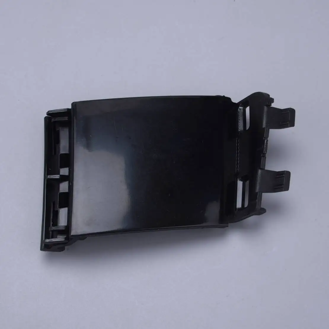 

1678853608 Car Front Bumper Tow Hook Cover Cap Fit for Mercedes-Benz GLE W167 2020 2021 2022 2023 Black Plastic
