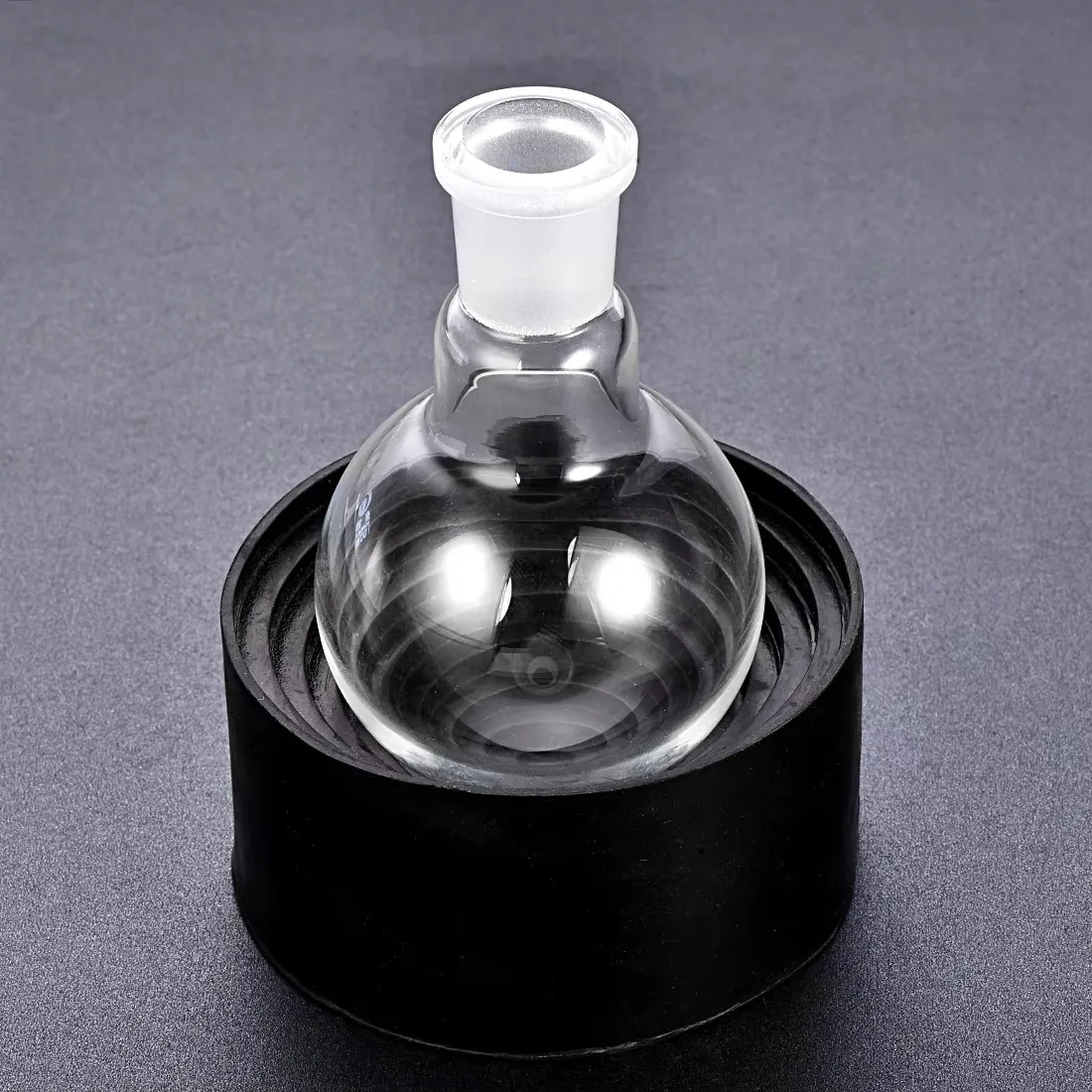 Picture 3: Laboratory Flask Support Rubber Stand 90mm Diameter Round Bottom Holder for 50ml-1000ml Flasks Black Flask Pad for Support
