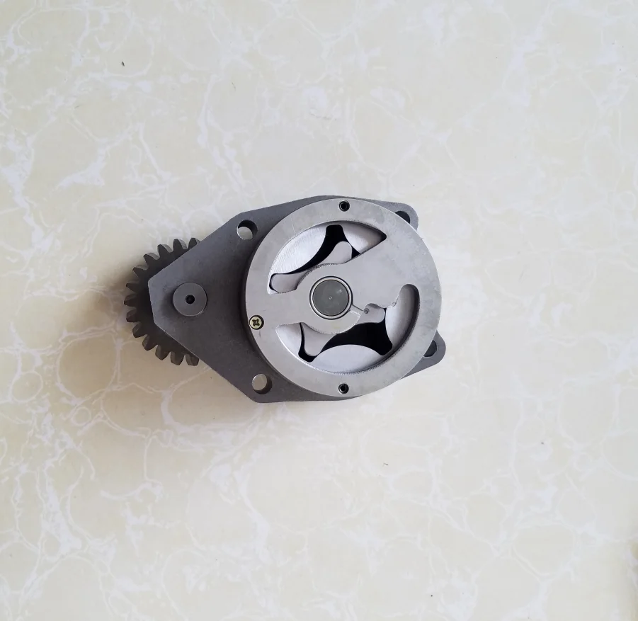 

SDEC ENGINE PARTS D15-000-41+C Oil Pump S00003915+04 for Truck and Crane Spare Parts