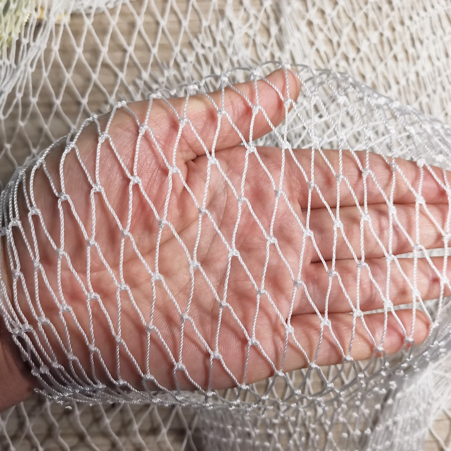 Knotted Nylon Netting,White Soft Nylon Mesh,Anti Bird Netting-Garden Fence and Crops Protective Mesh,Dog Cat Chicken Net Cat Net