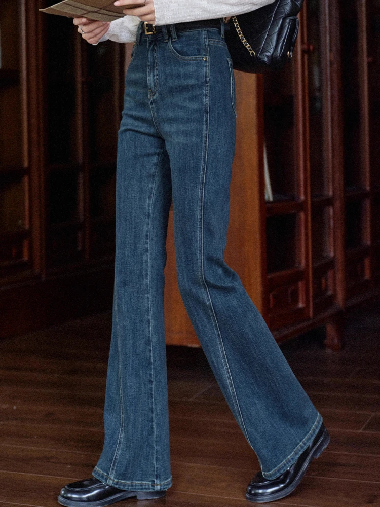 

ALXNAN Blue Flared Jeans Women Vintage High-waist Cotton Denim Pants 2025 Autumn Casual Elegant Office Lady Long Pants L56961