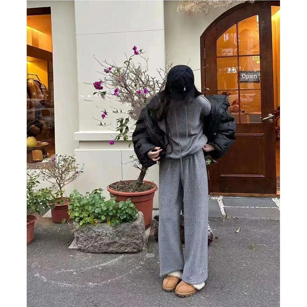 Set Felpa con Zip Sportiva da Donna Primavera 2024 Nuovo Completo Versatile con Pantaloni della Tuta Due Pezzi Outfit Casual alla Moda