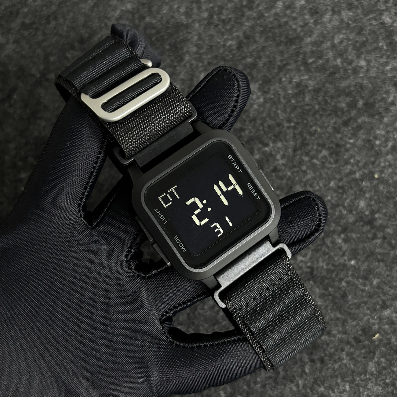 Men's Alarm Clock Timer Watch Military LED Display Watch Men's Outdoor Sports Watch Electronic Digital Watch
