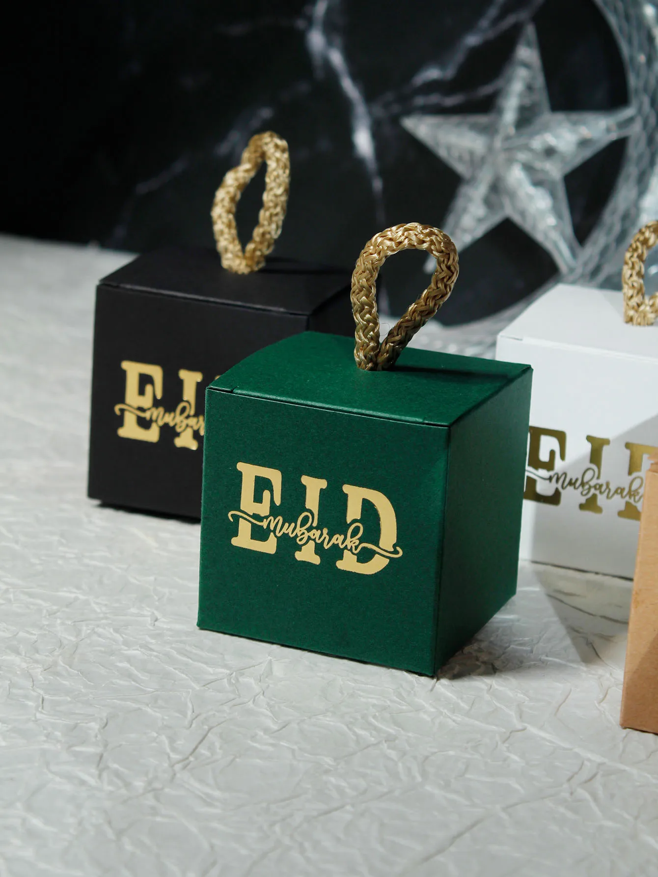 Eid Mubarak, Festiv…