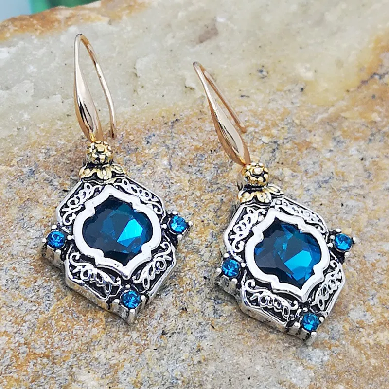 Retro Ethnic Palace Style Rhombus Inlaid Blue Crystal Rhinestone Dangle Earrings Engraving Geometric Pattern for Women Jewelry