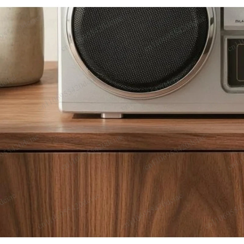 Portable cassette radio with telescopic antenna, desktop radio with cassette player, portable desktop Boombox