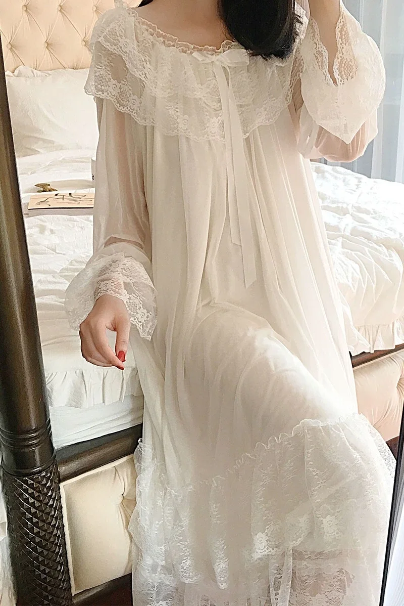 Women\'s Lolita White Princess Dress Sleepshirts Vintage Palace Style Multilayer Lace Mesh Nightgowns.Nightdress Sleep Loungewear