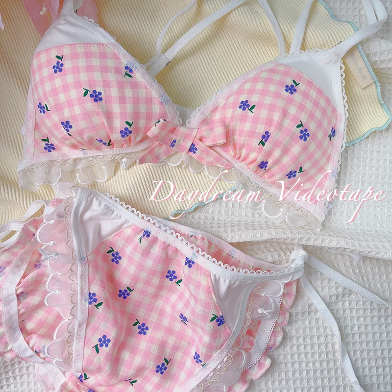 Checkered Floral Lingerie Set with Small Chest Gathering, Anti-Sagging, Uplifting, And Side Breast Support. Thin, Girly Bra Set. - view 2