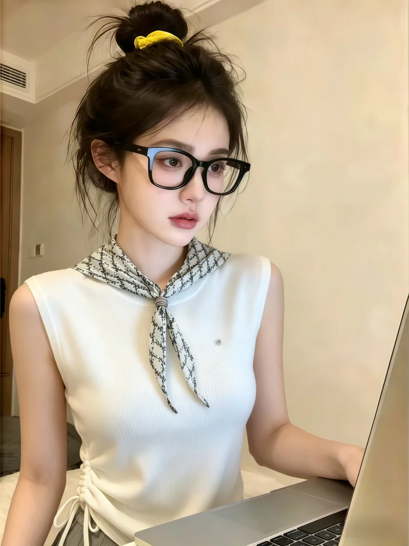 

Summer New Women's Knitted Sleeveless Waist-Cinched Side Drawstring Top with Silk Scarf Korean Style Slim Fit round Neck